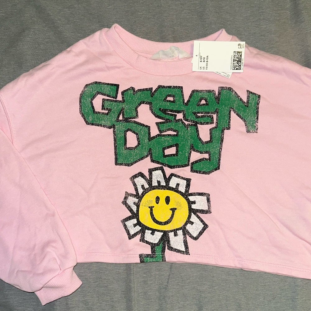 Crop Sweatshirt (8/10)